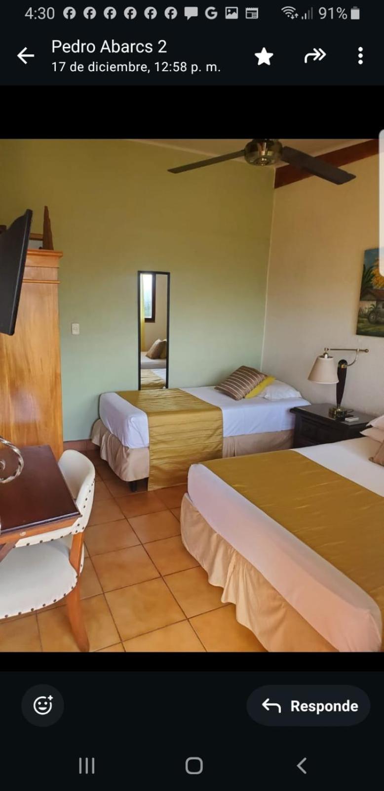 Hostal Fuente Castalia, B Y B León Exteriör bild
