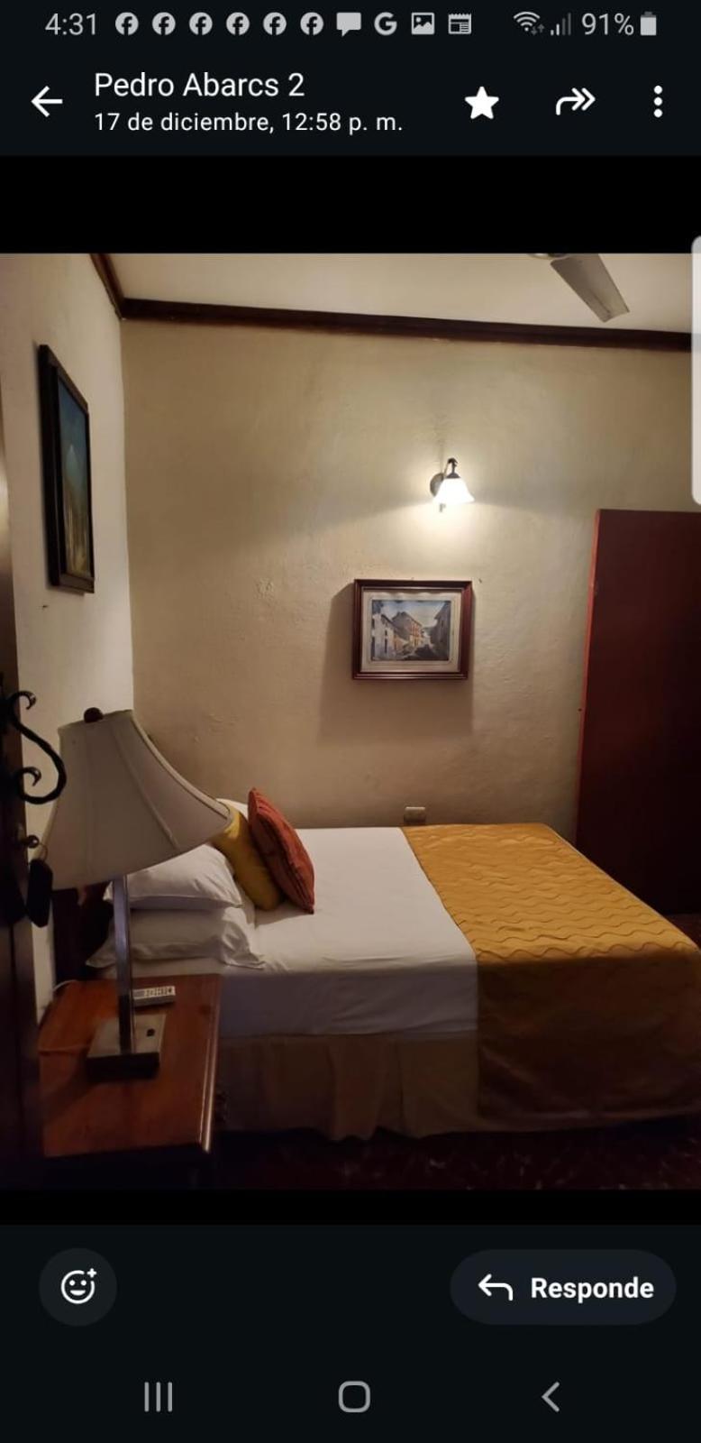 Hostal Fuente Castalia, B Y B León Exteriör bild
